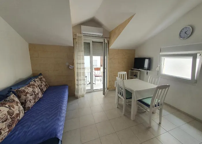 Lovely One Bedroom Apartment In Heart Of Budva